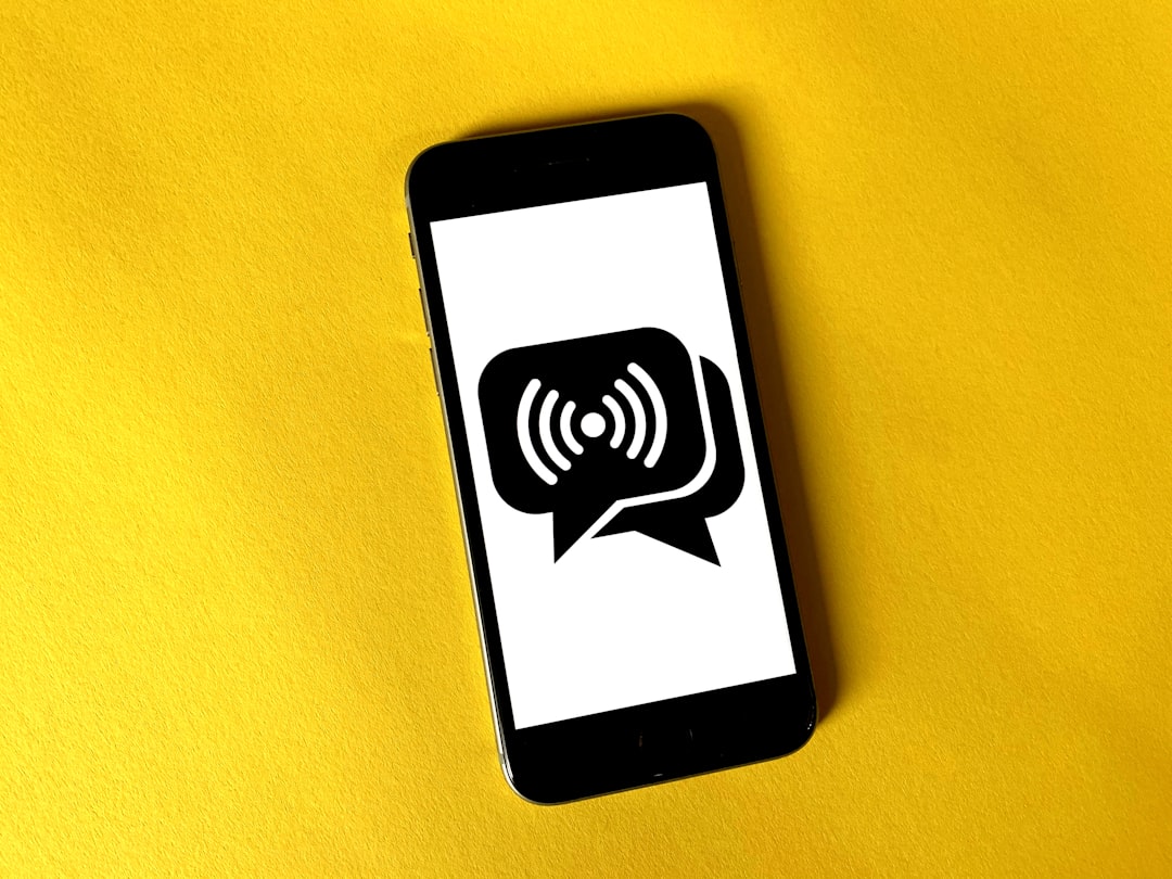 Internet/messenger. Use this image for free. Please link to Free-Hotspot.com. Attribution is appreciated.